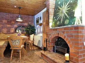 Pleasant apartment in Thuringian Forest with garden Steinbach-Hallenberg
